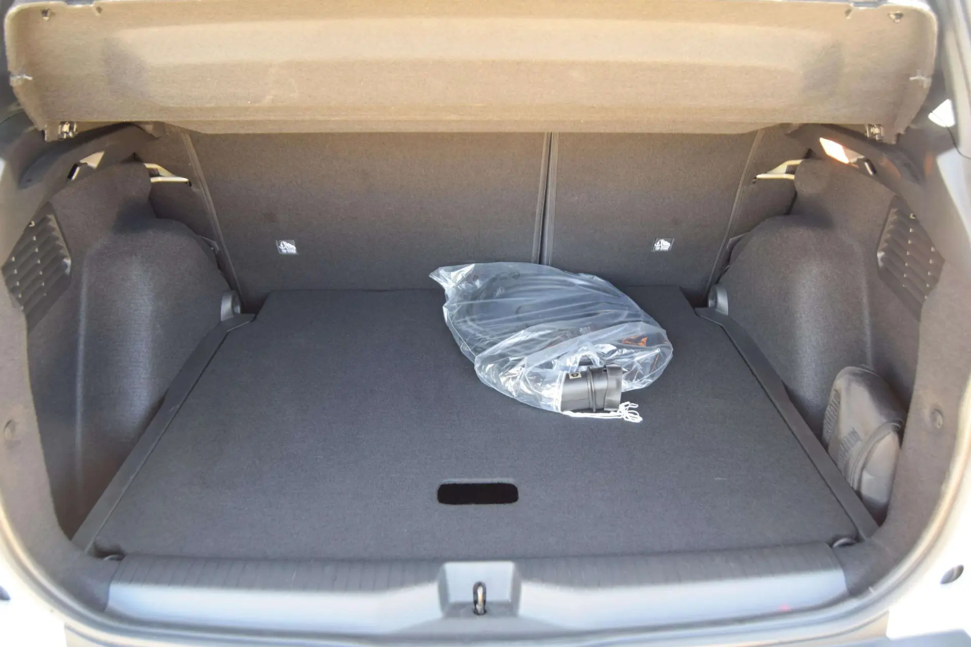 Opel Frontera 44 kWh GS 24