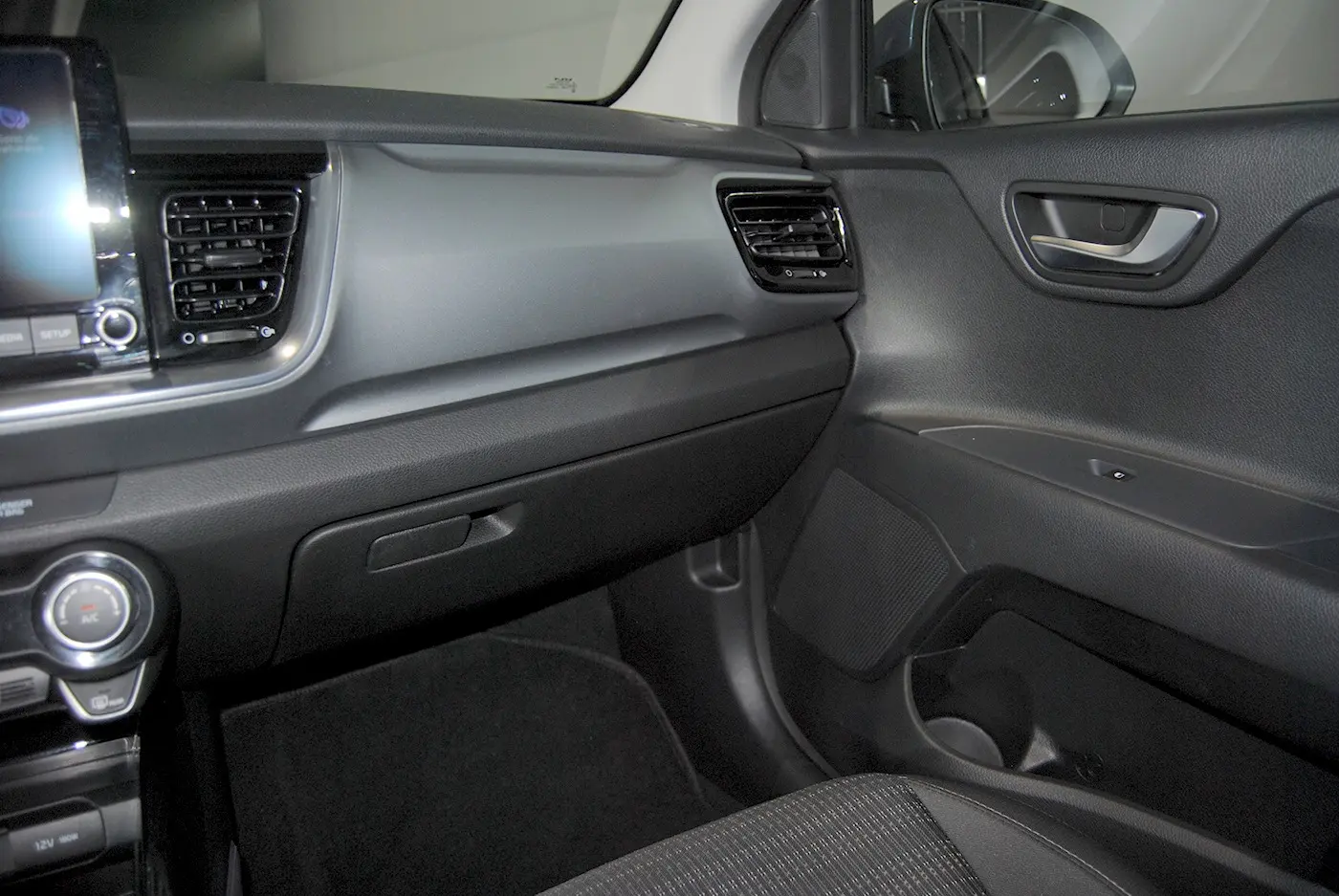 Kia Stonic 1.0 T-GDi Drive 42