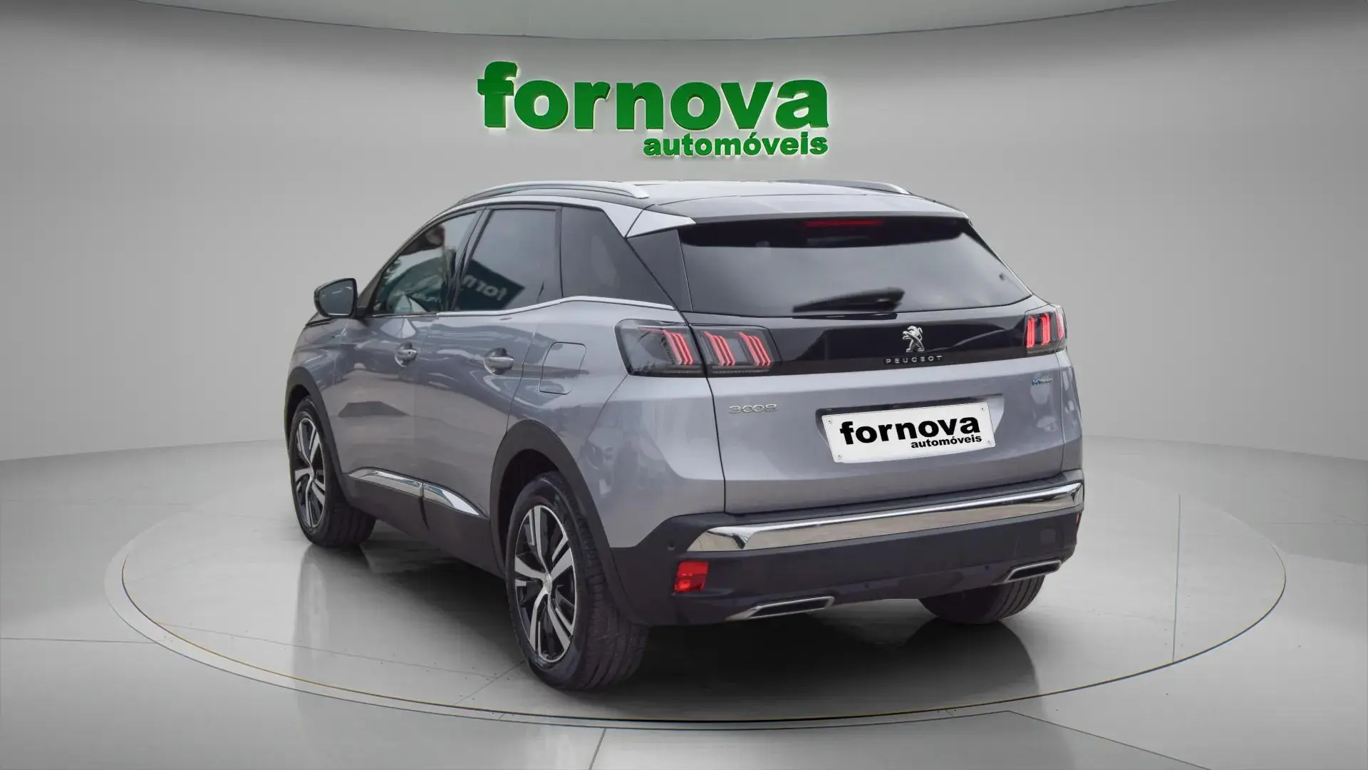 Peugeot 3008 1.6 Hybrid GT e-EAT8 6
