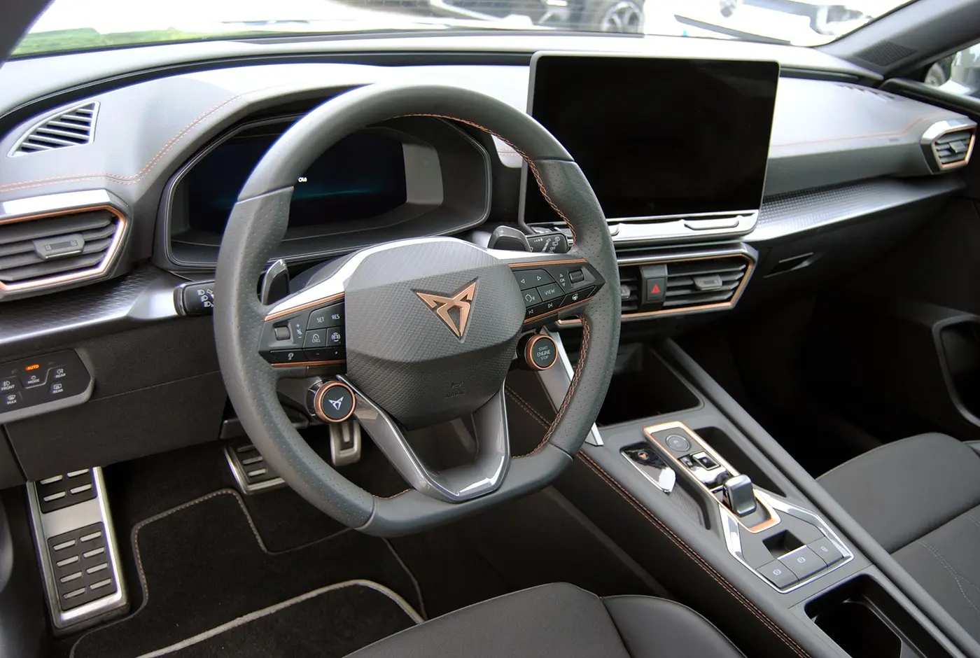 Cupra Leon ST 1.5 e-Hybrid DSG 23