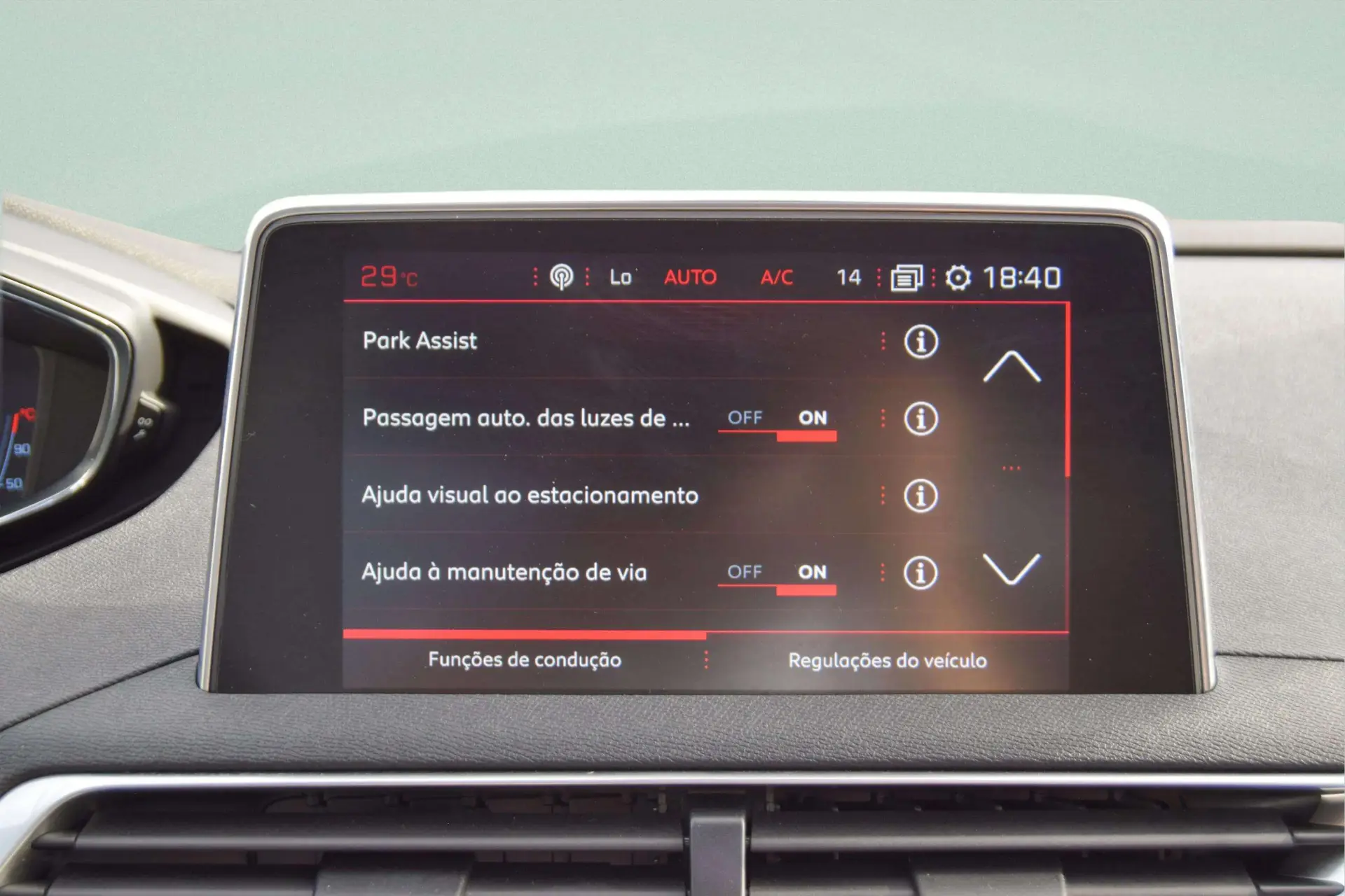 Peugeot 3008 1.5 BlueHDi GT Line EAT8 32