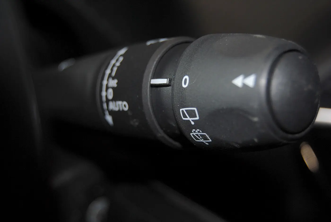 Peugeot 208 1.2 Hybrid Allure e-DCS6 33