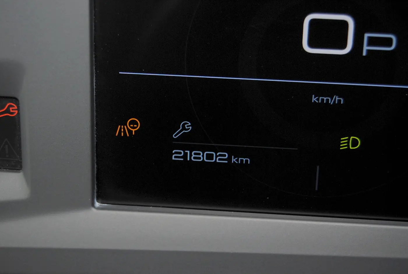 Peugeot 3008 1.2 Hybrid Allure e-DCS6 32