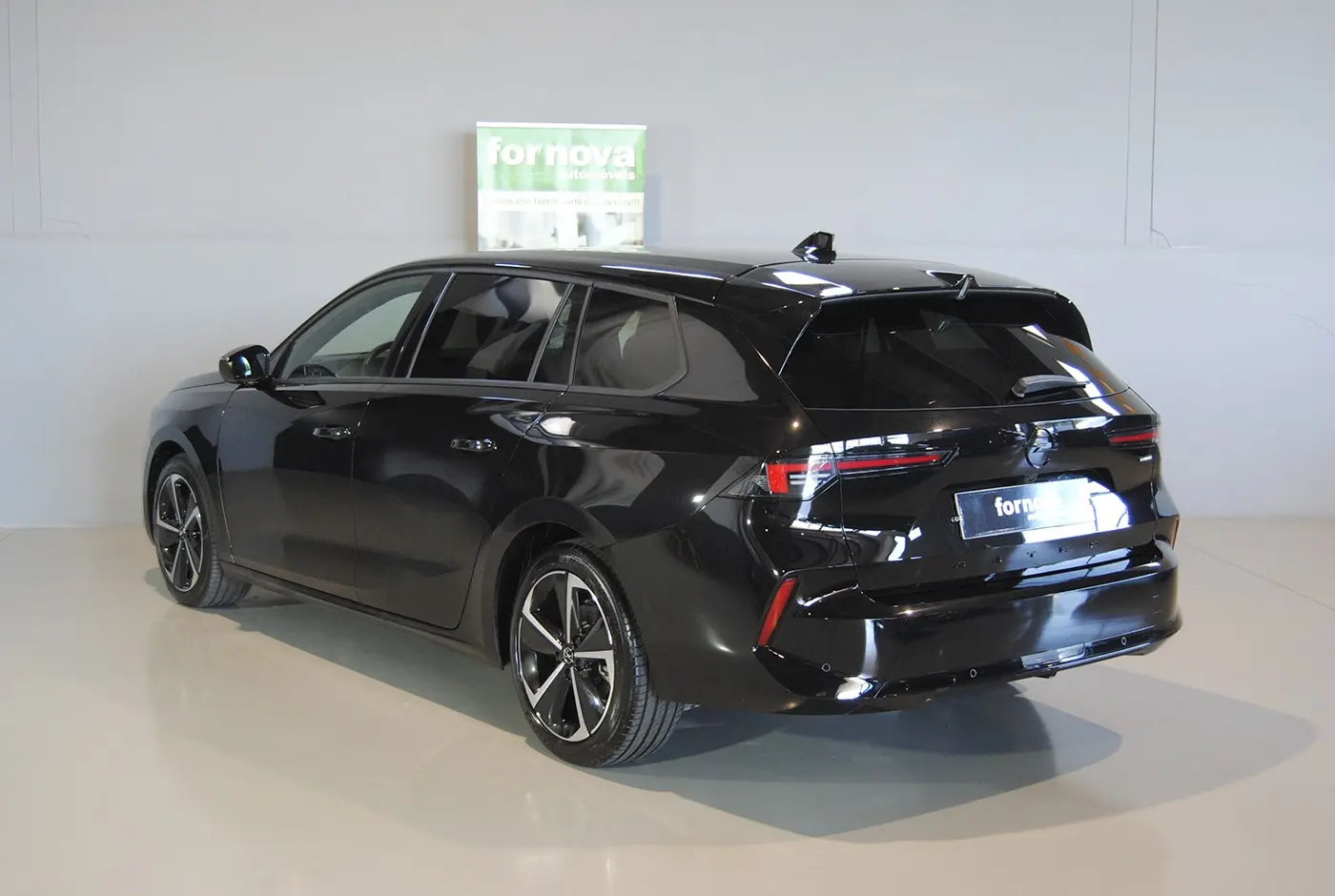 Opel Astra Sports Tourer 1.2T Hybrid GS 8