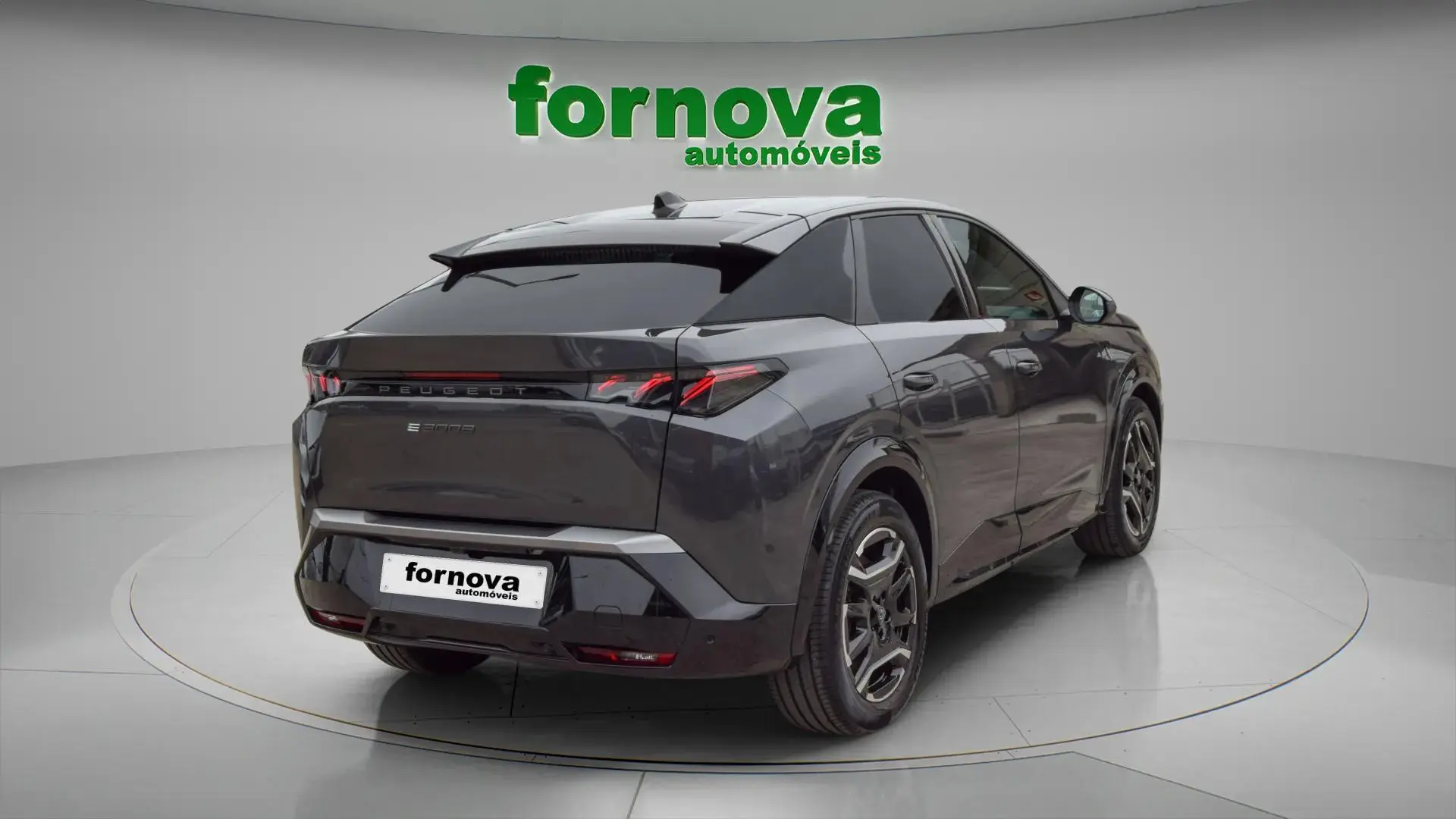Peugeot E-3008 73 kWh GT 5