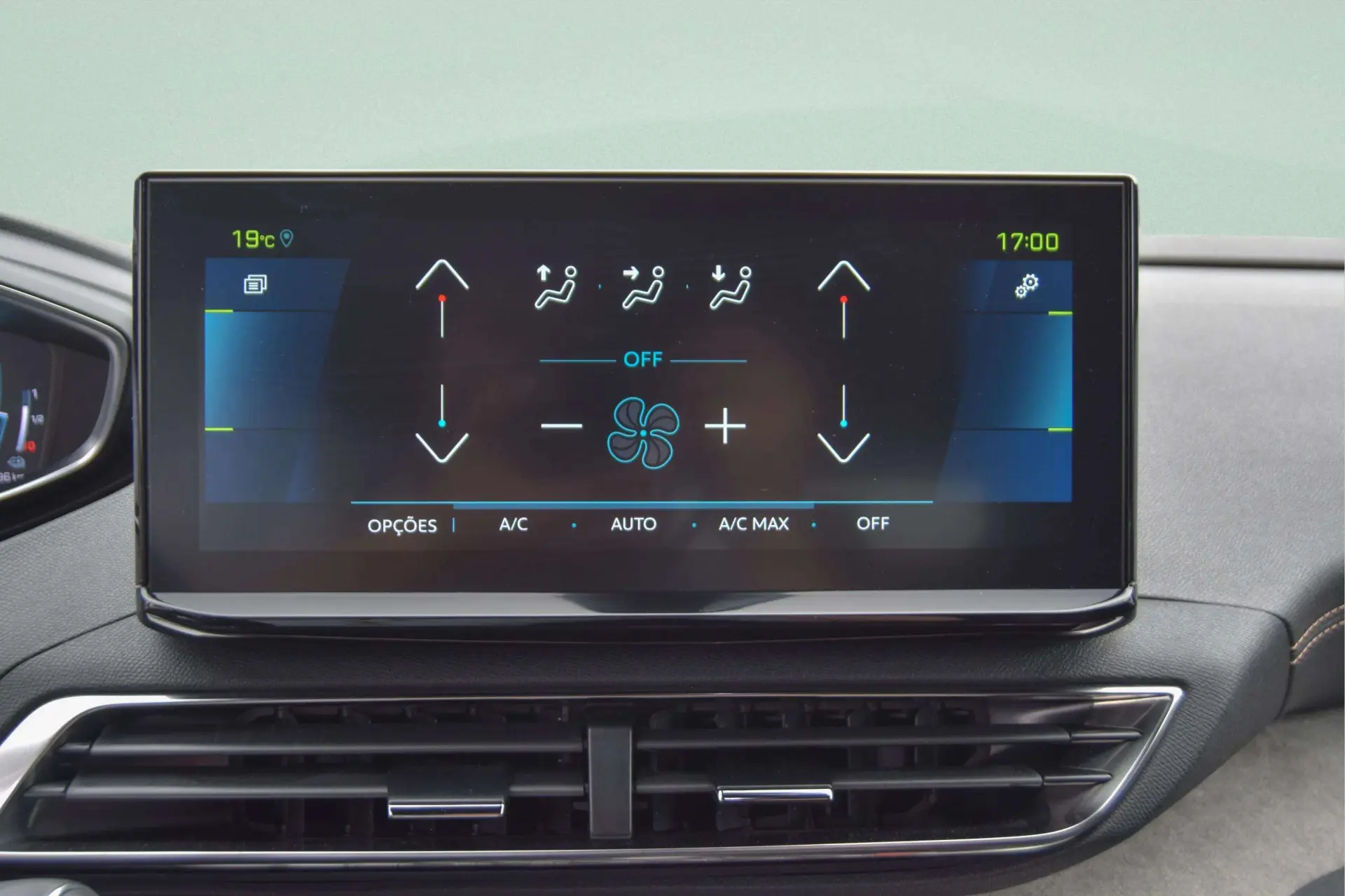 Peugeot 3008 1.6 Hybrid GT e-EAT8 24