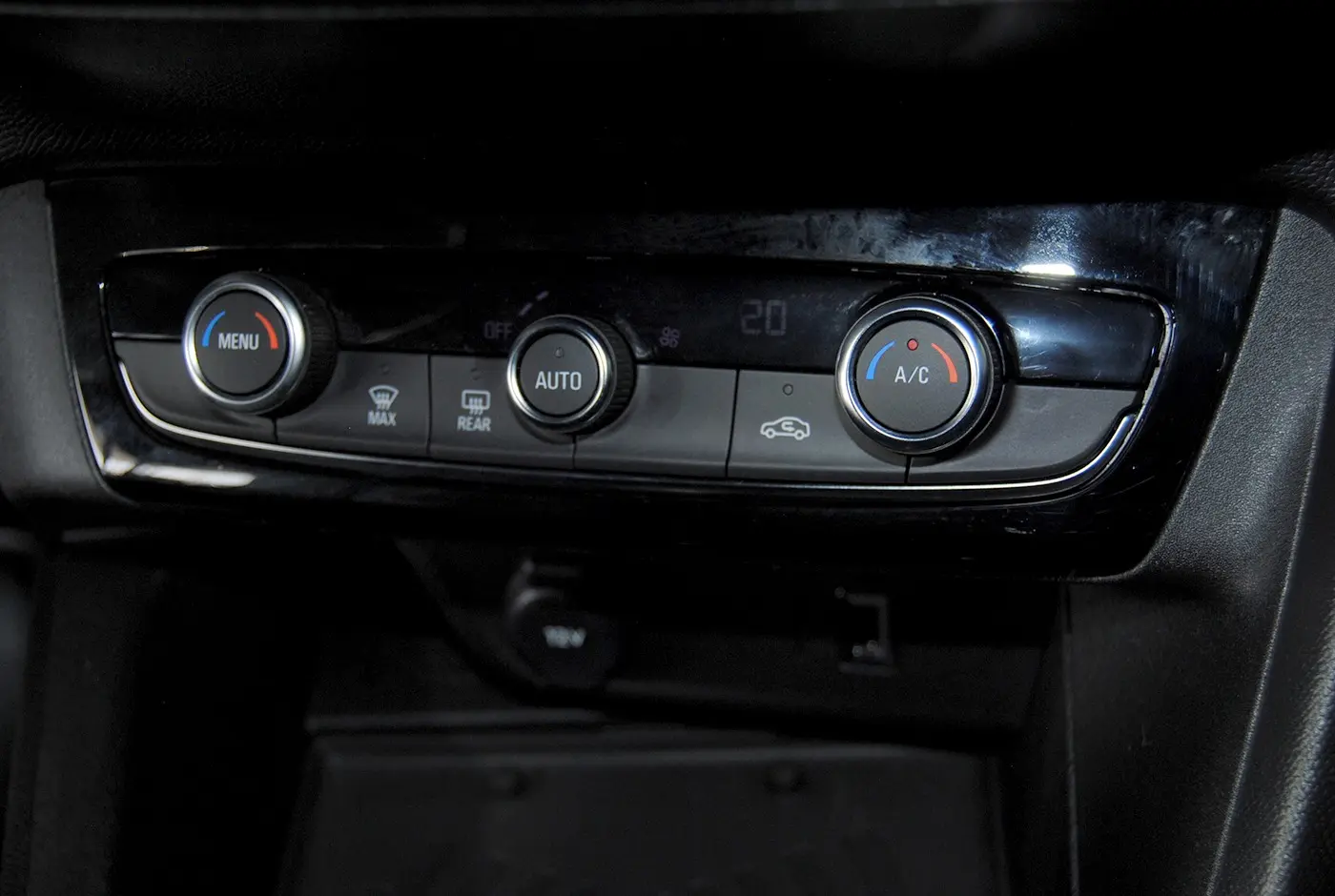 Opel Corsa-e e-GS 29