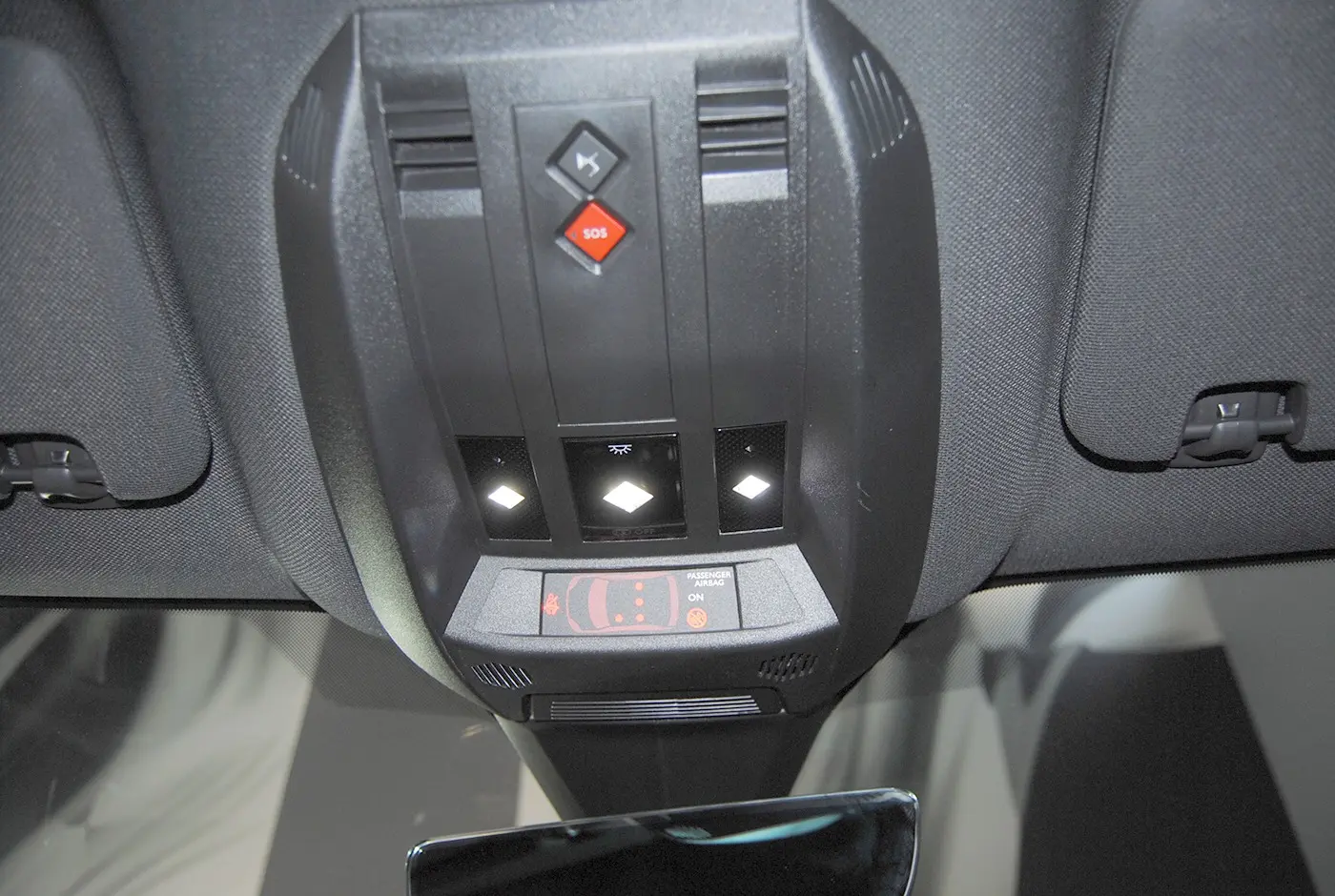 DS DS7 E-Tense Performance Line 21