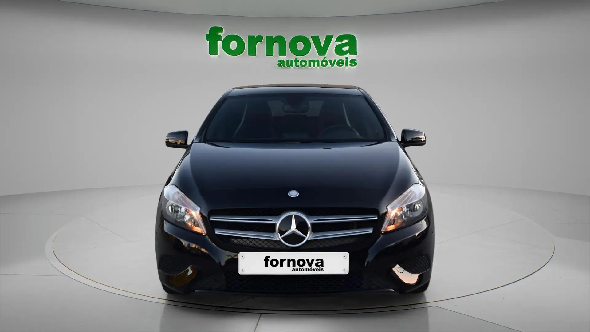 Mercedes-Benz A 180 180d Urban 2