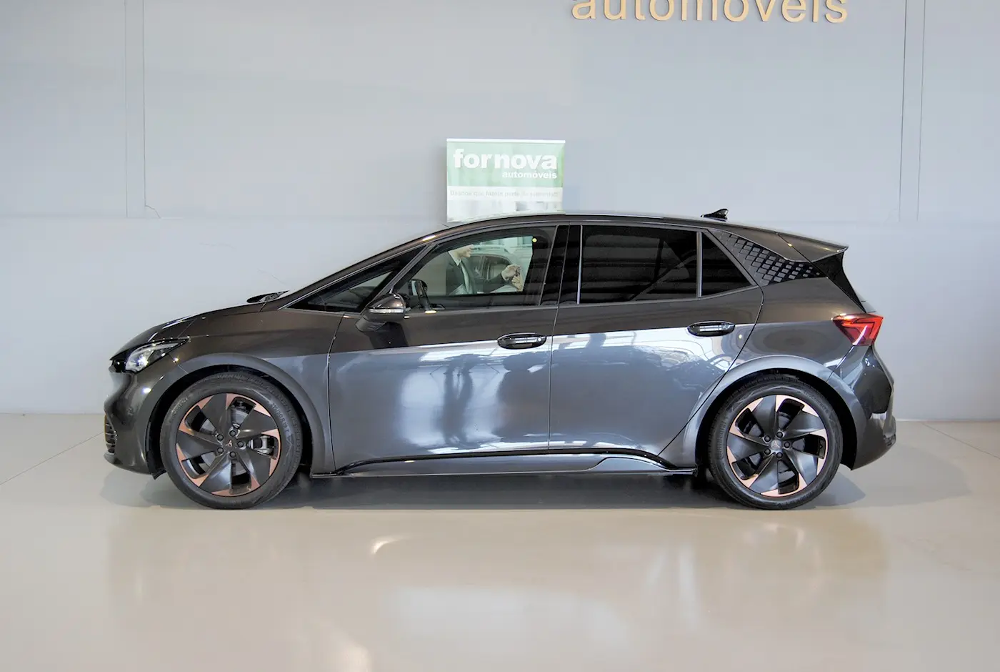 Cupra Born 58 kWh e-Boost Plus 10