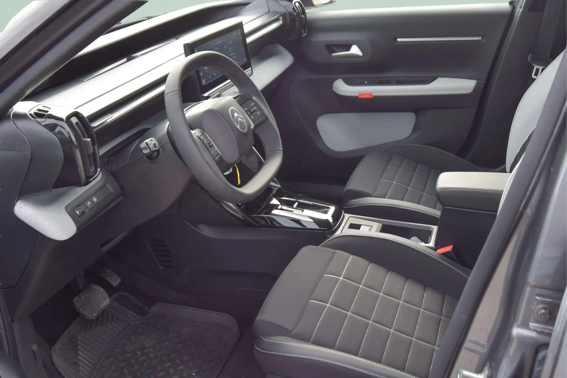 Citroen e-C3 44 kWh Autonomia Conforto Max 39