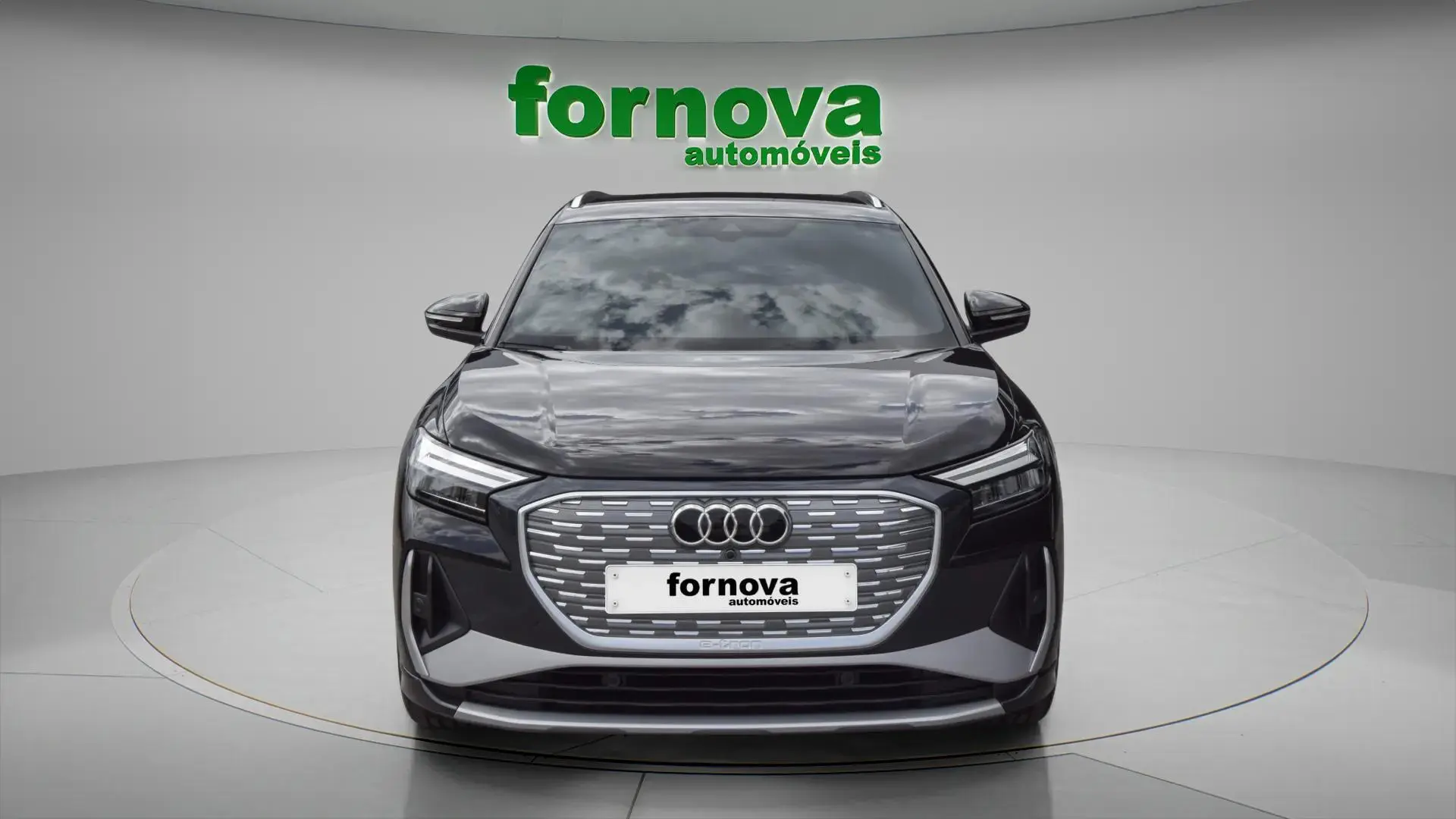Audi Q4 e-tron 45 82 kWh SE S-Line Plus 2
