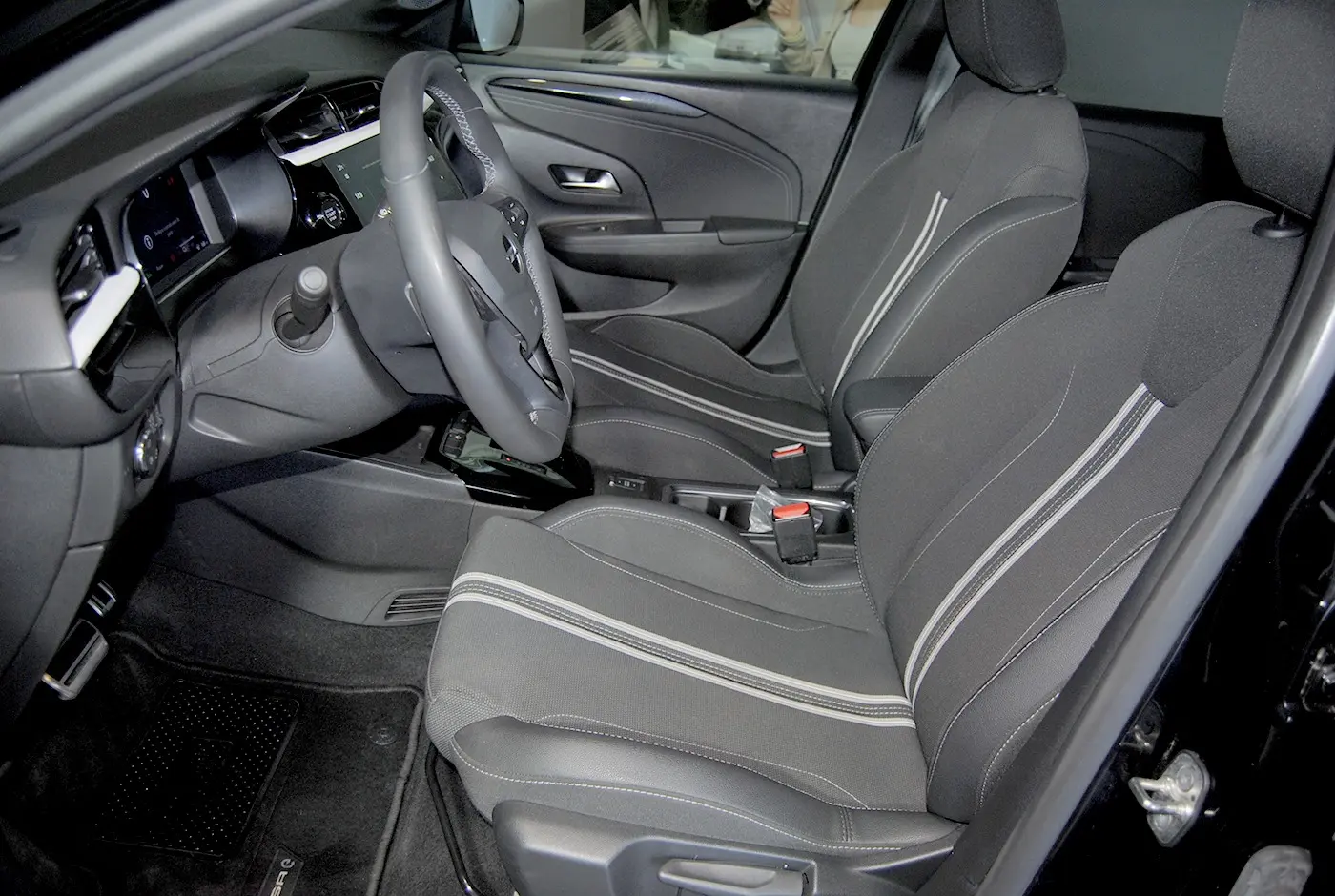 Opel Corsa-e e-GS 16