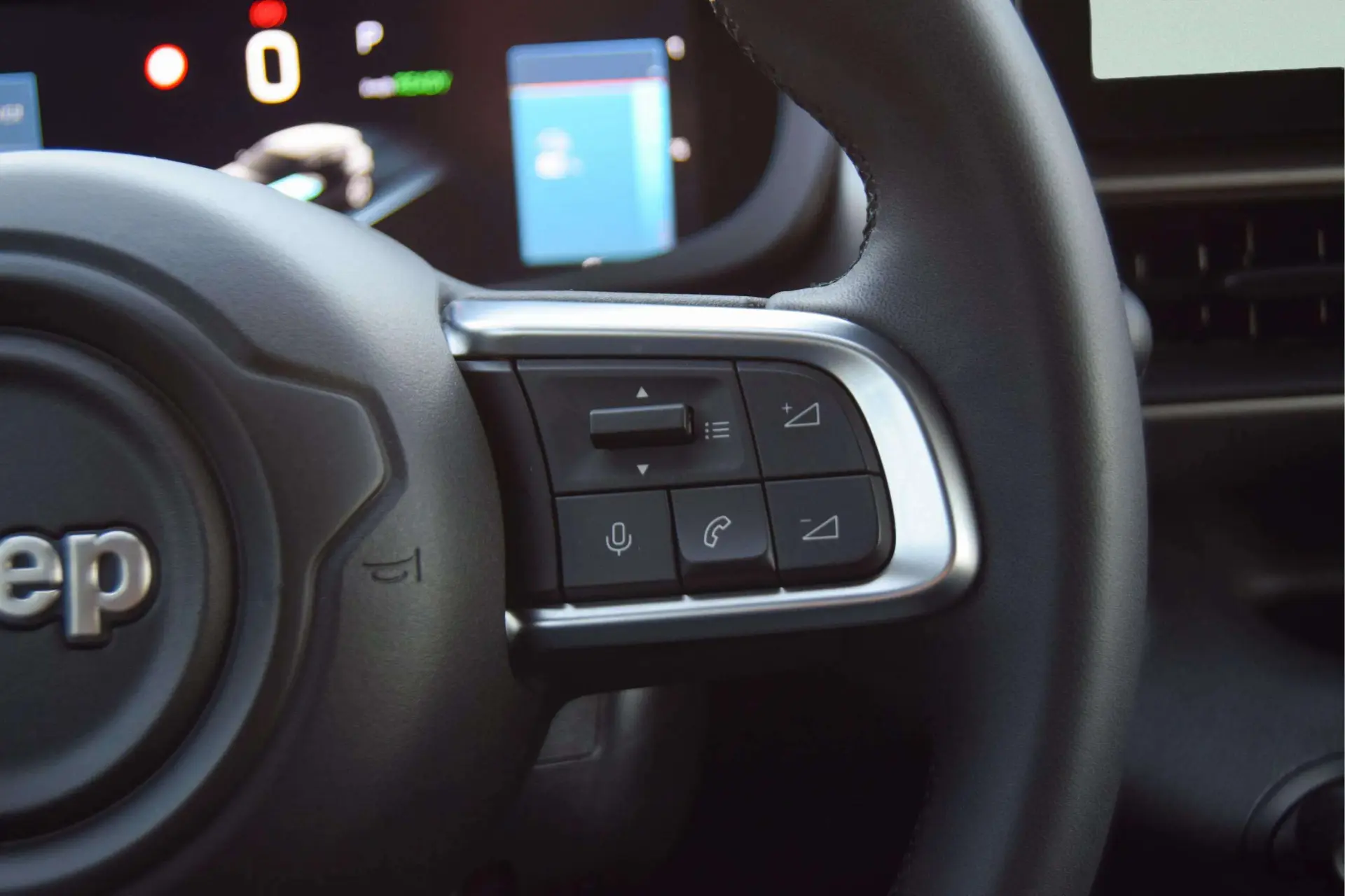 Jeep Avenger 54 kWh Summit 13