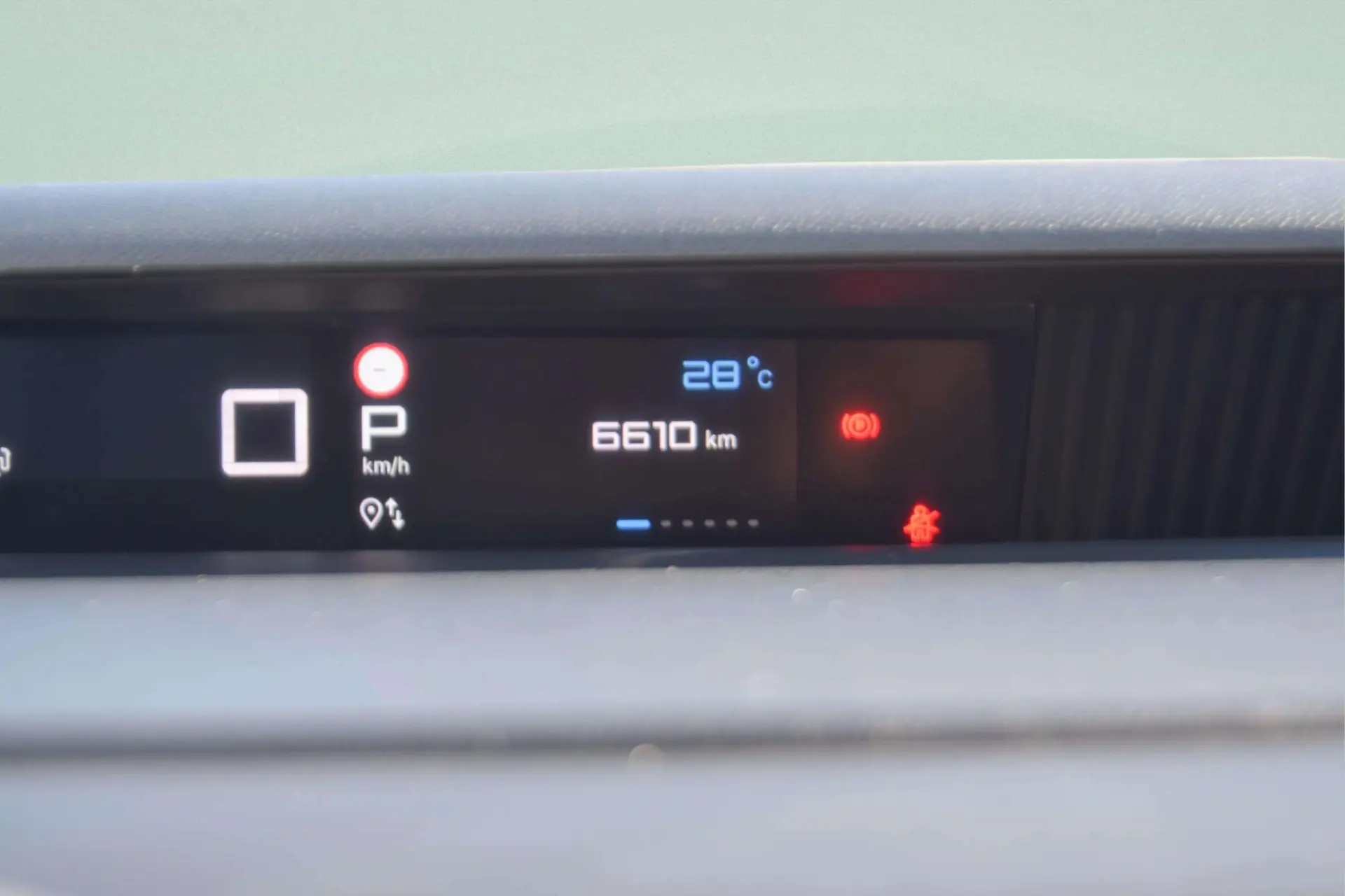 Citroen C3 1.2 Hybrid Max e-DSC6 9