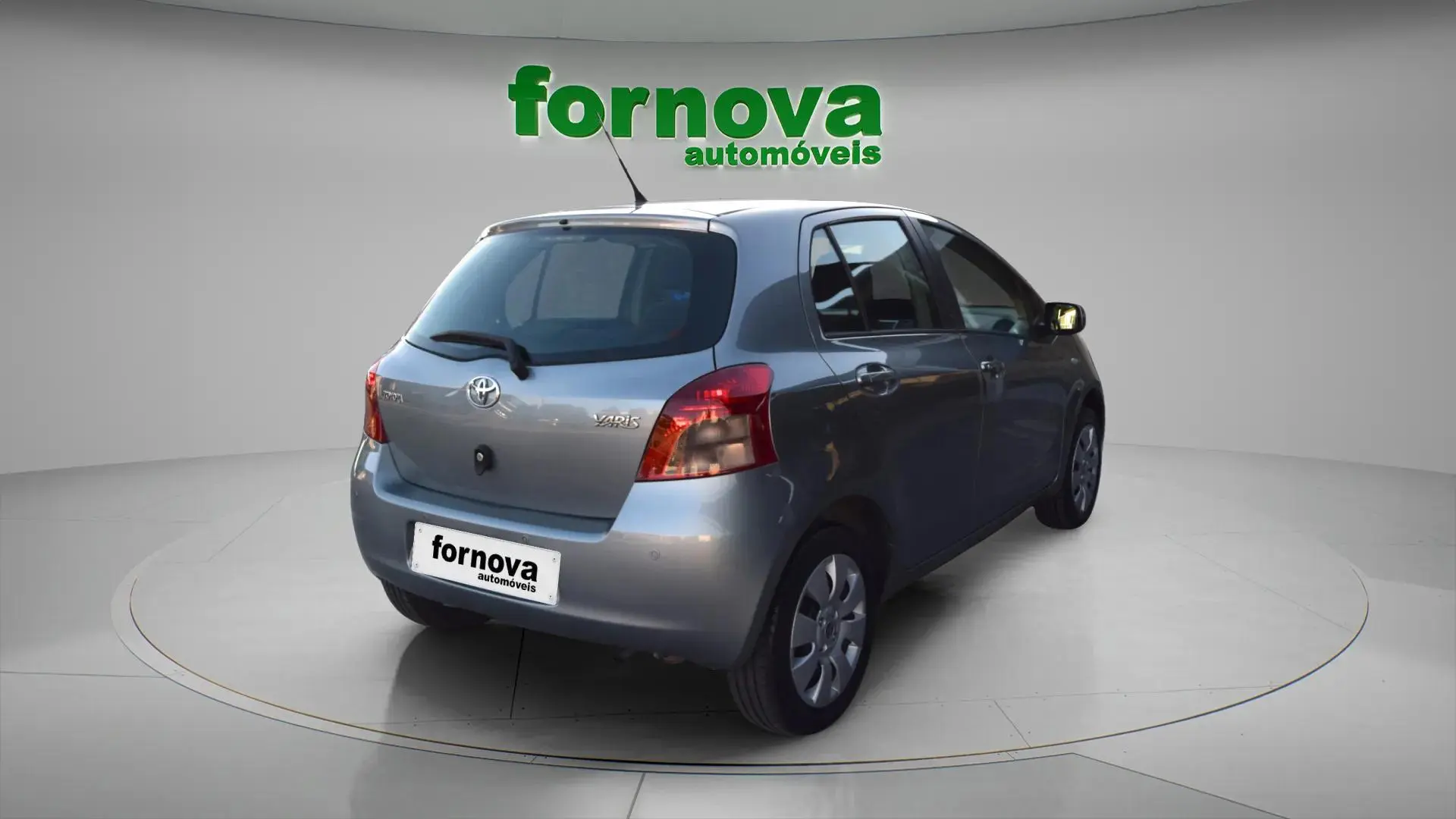 Toyota Yaris 1.0 VVT-i Sol 6