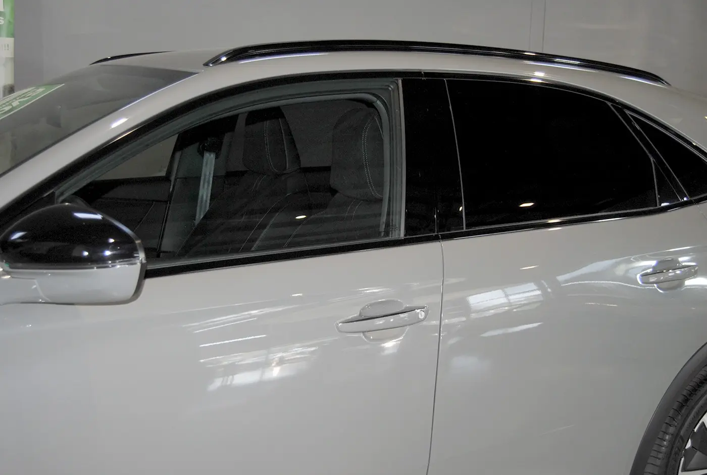 DS DS7 E-Tense Performance Line 10