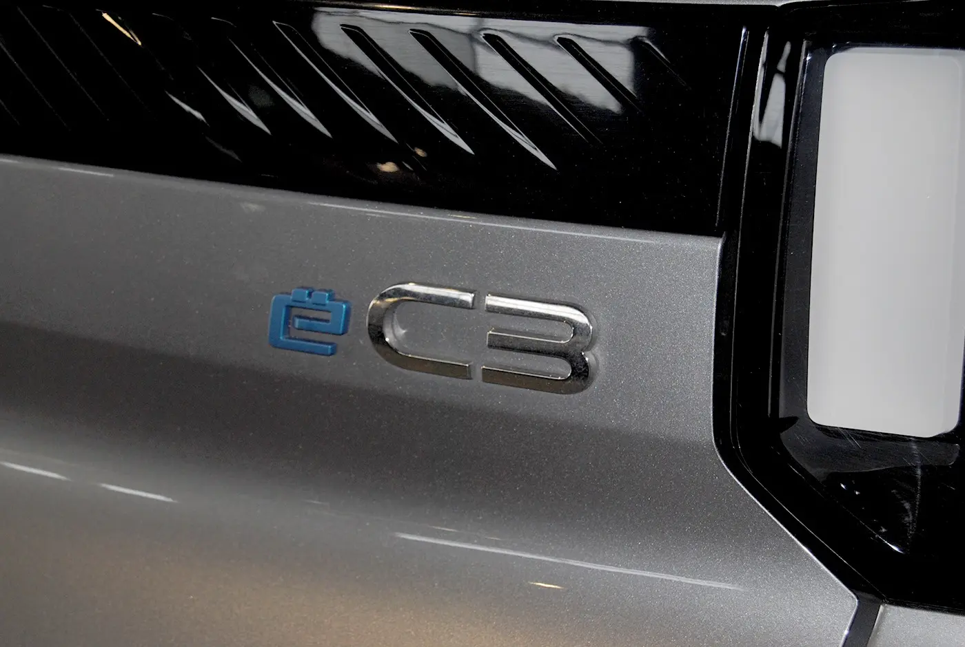 Citroen e-C3 44 kWh Autonomia Conforto Max 13