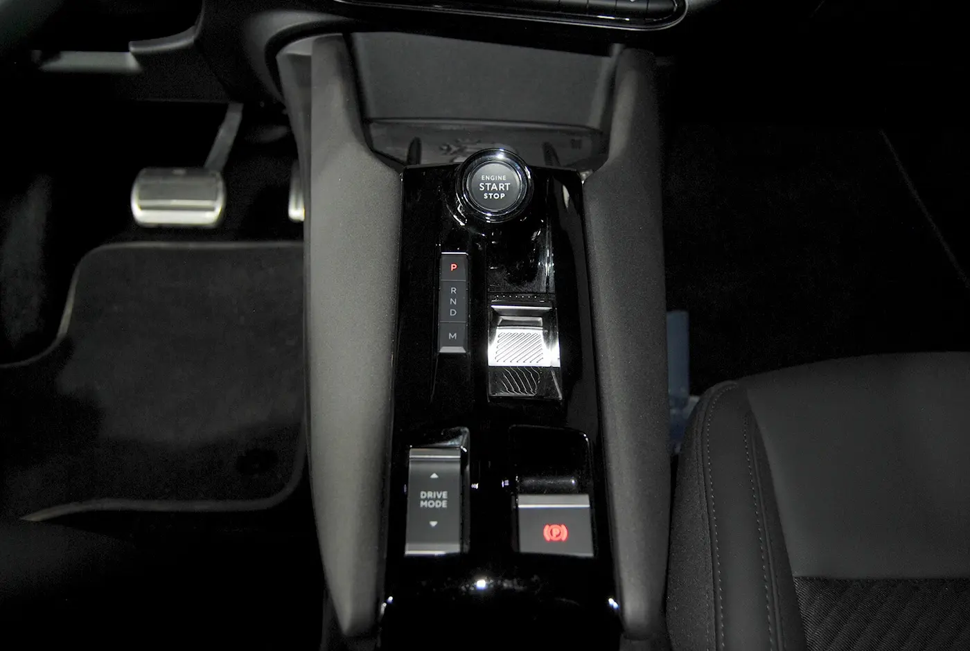 Alfa Romeo Junior 1.2 Speciale eDCT6 24