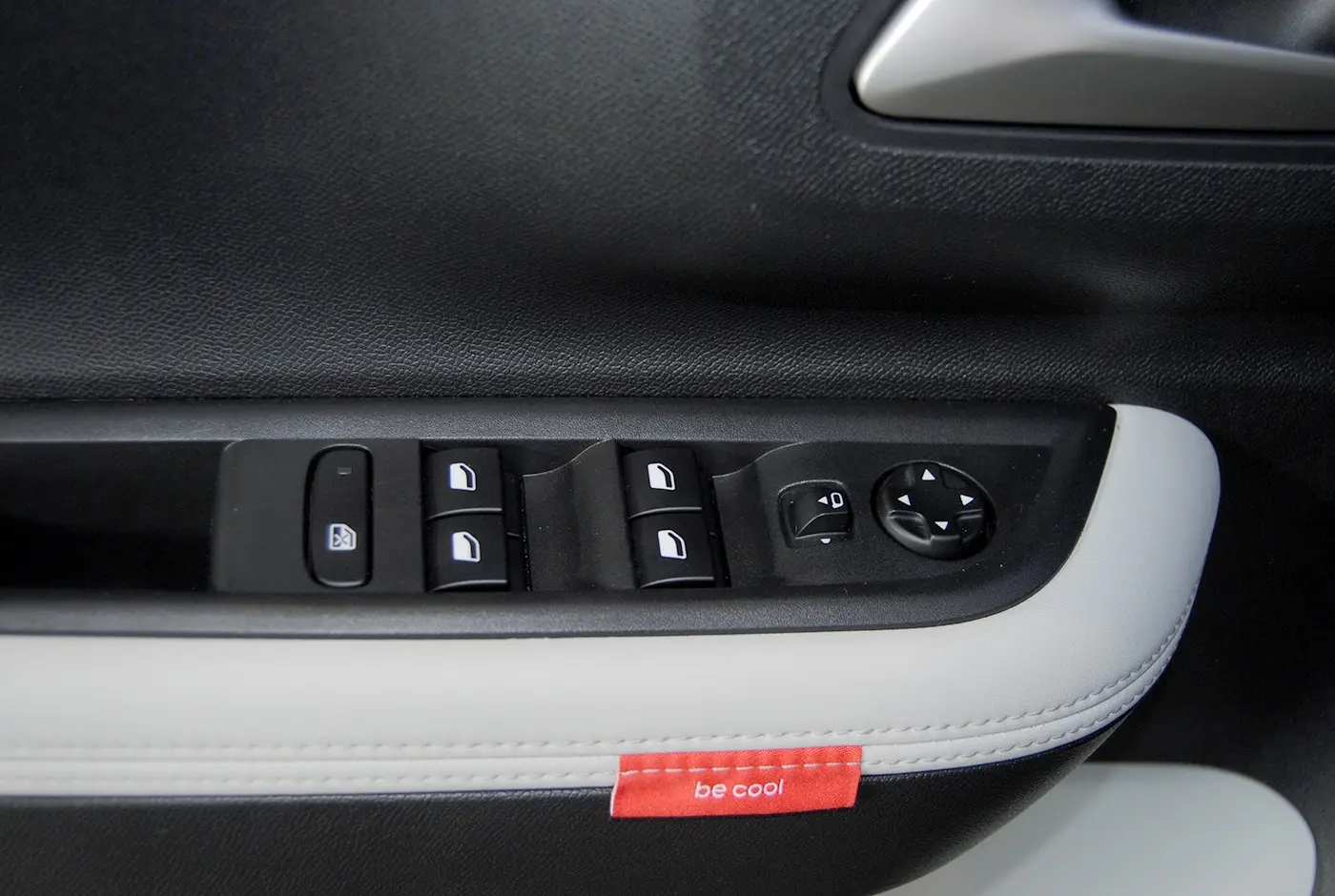 Citroen e-C3 44 kWh Autonomia Conforto Max 37