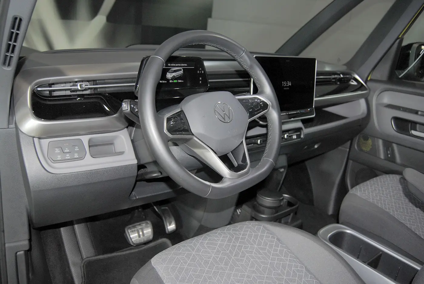 Volkswagen ID.Buzz 91 kWh Pro 15