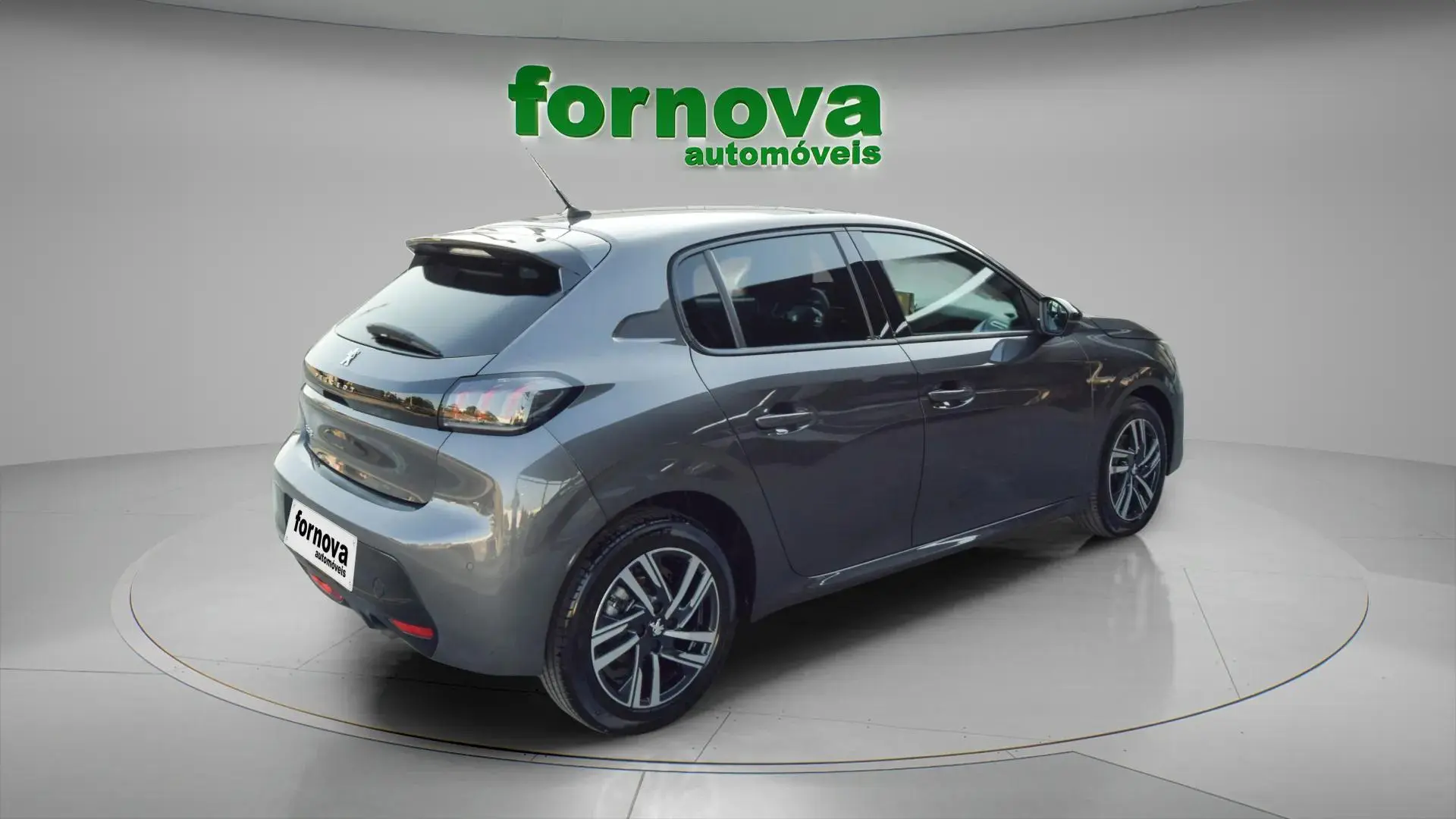 Peugeot 208 1.2 PureTech Allure 3