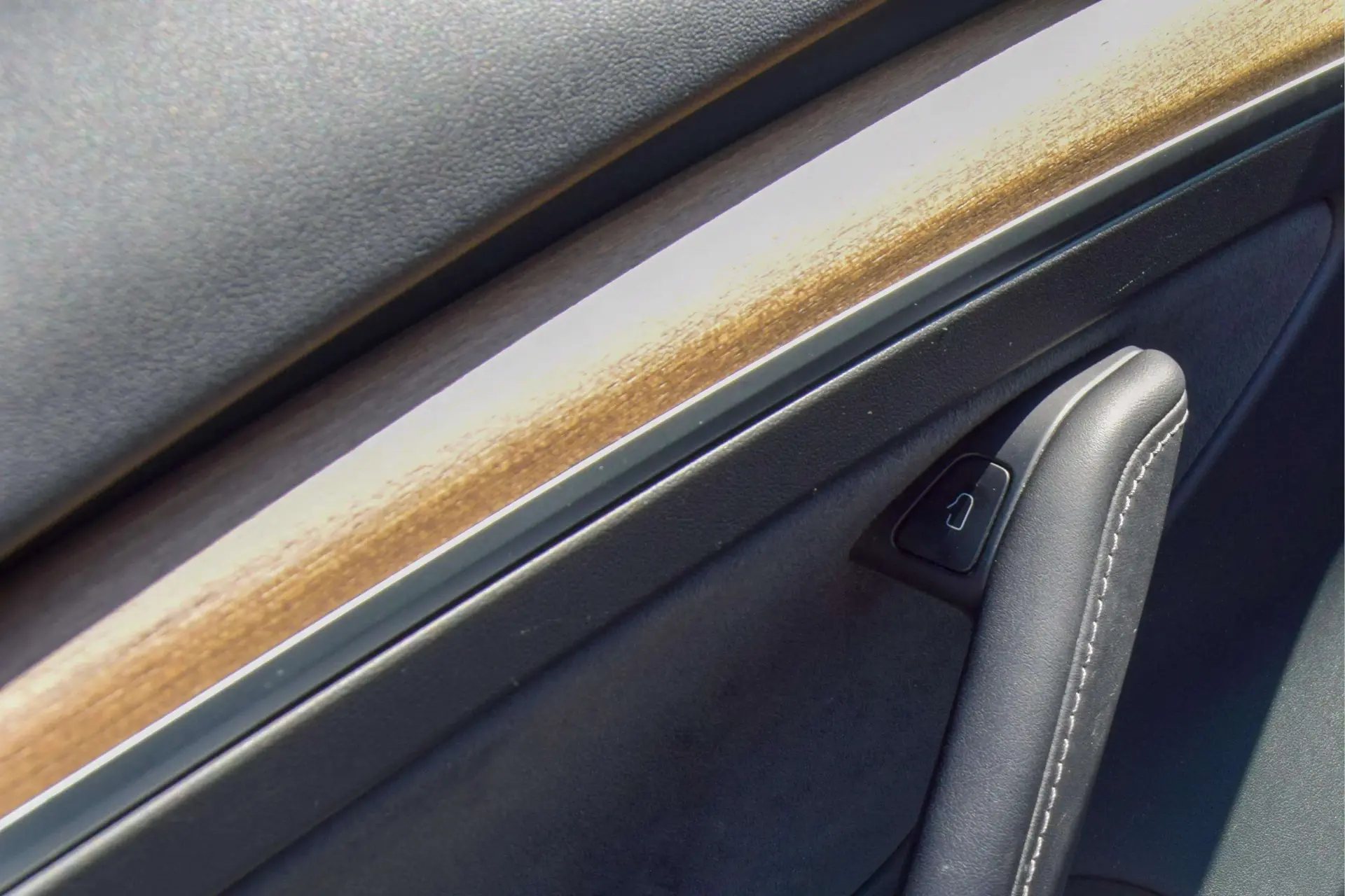 Tesla Model 3 Long-Range AWD Dual Motor 30