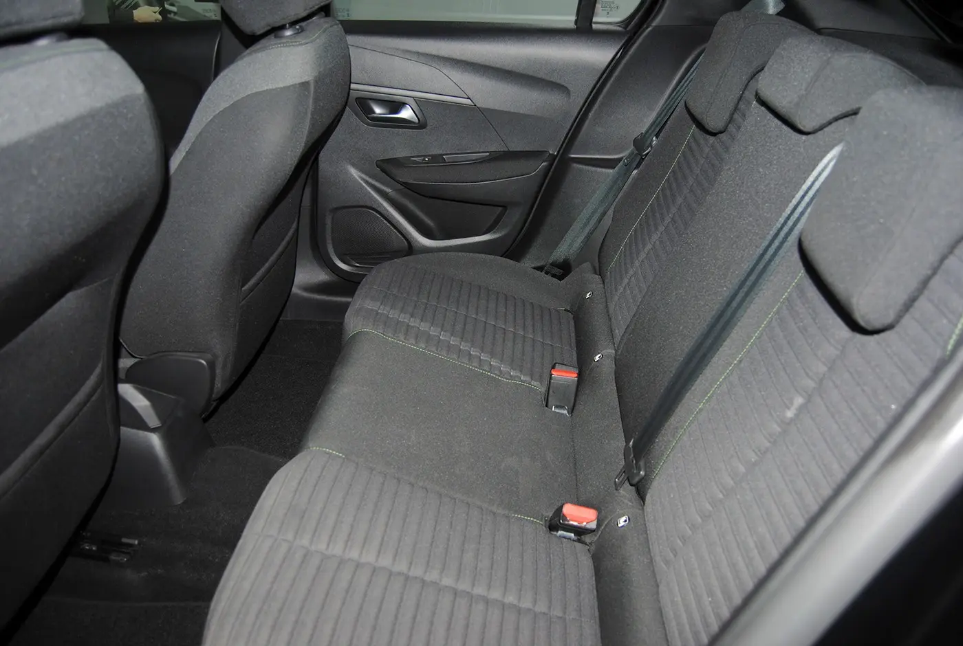 Peugeot 208 1.2 PureTech Active Pack 15