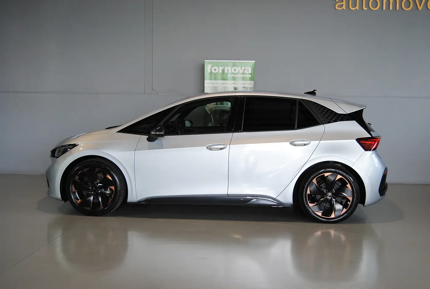 Cupra Born 58 kWh e-Boost Plus 9