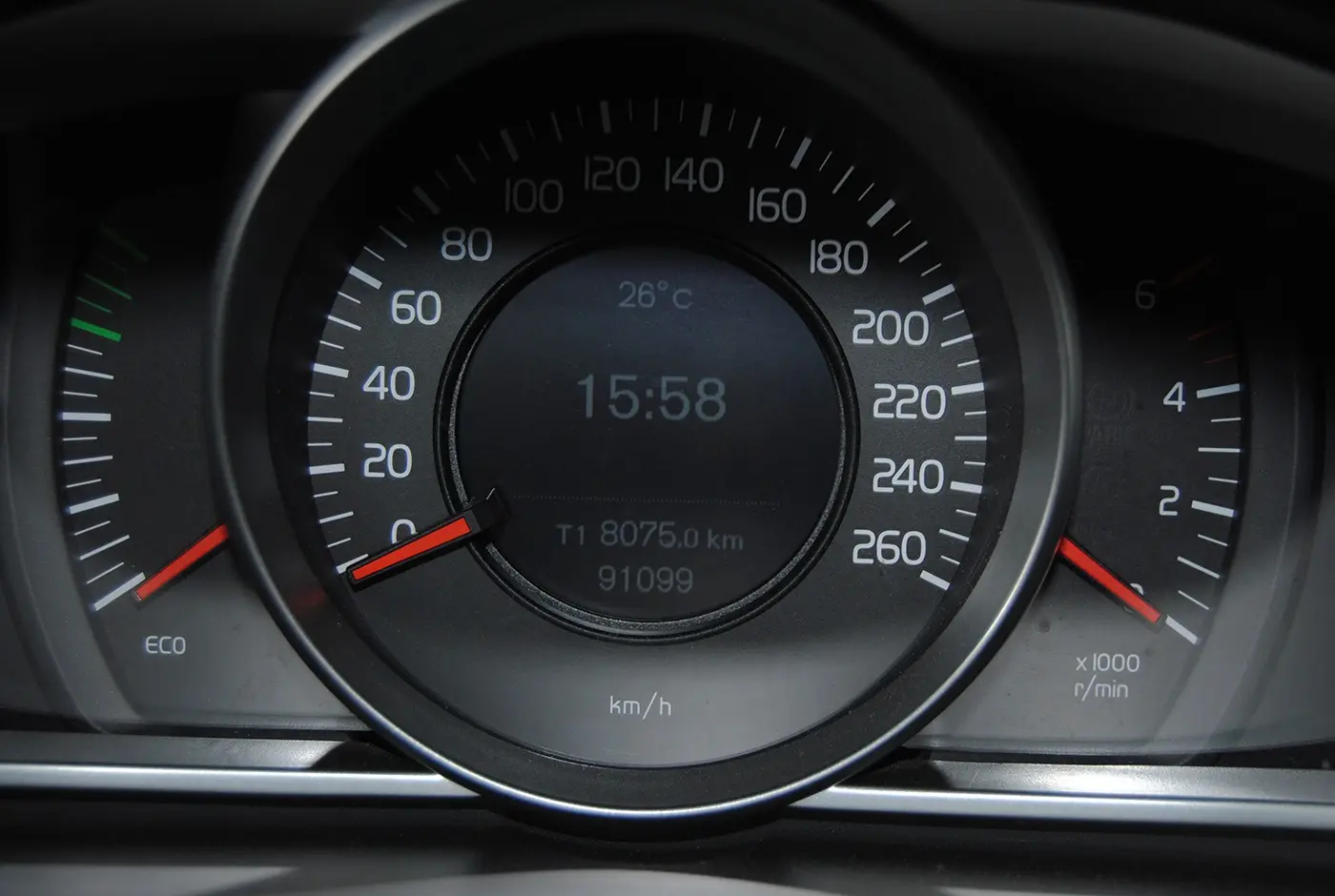 Volvo V40 2.0 D2 Kinetic 27