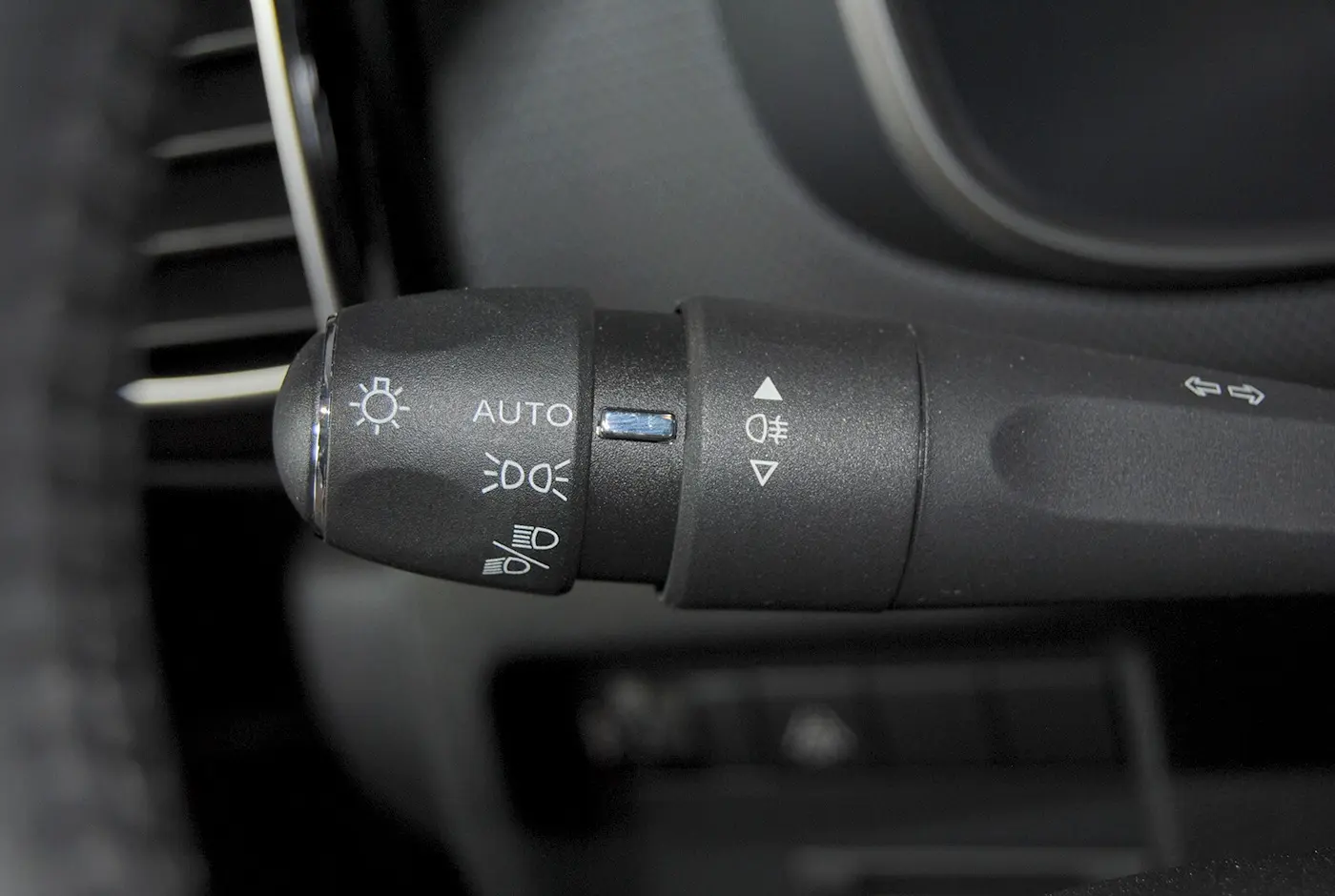 Citroen C5 Aircross 1.2 PureTech C-Series 26