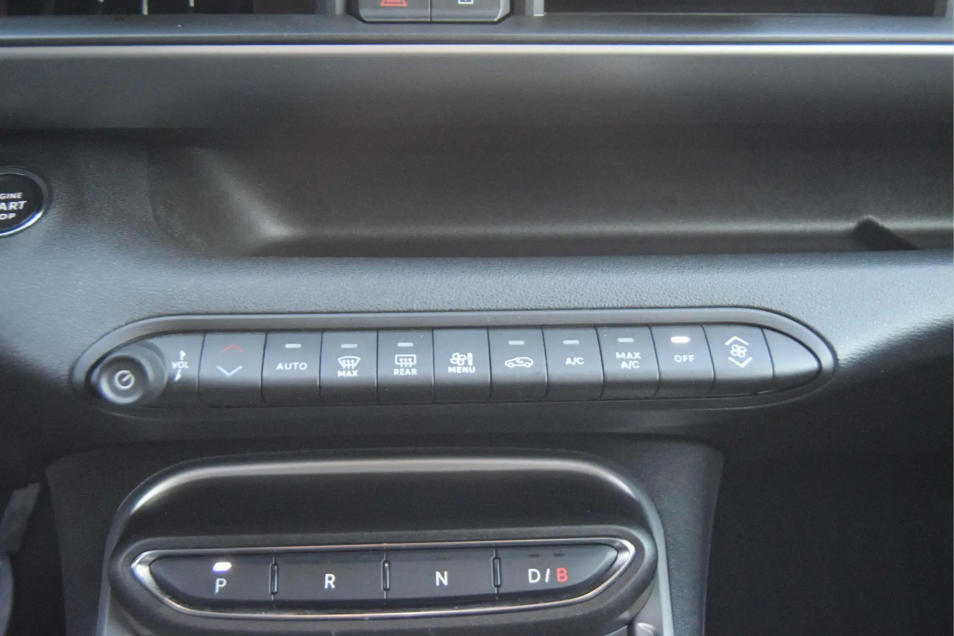 Jeep Avenger 54 kWh Summit 24