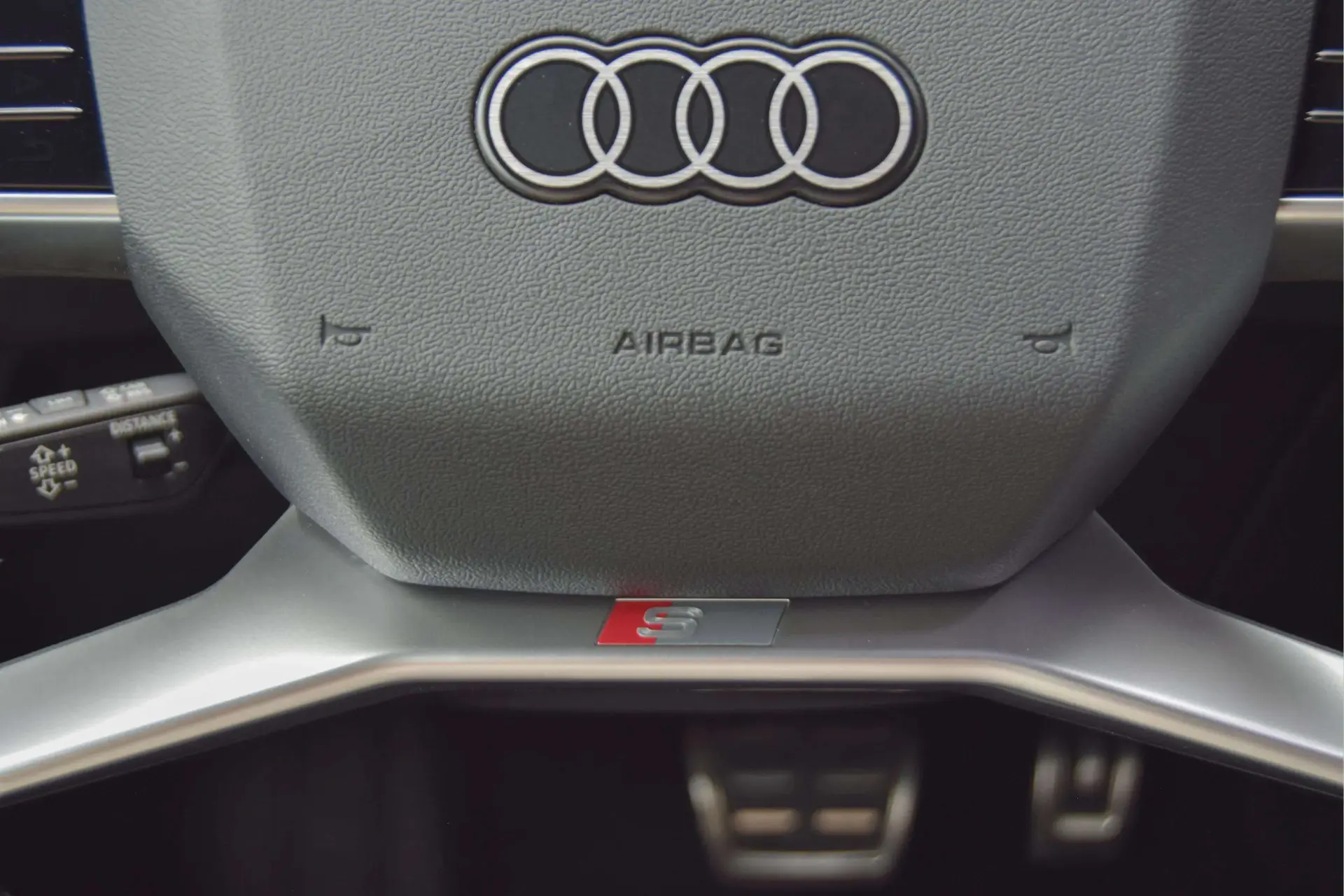 Audi Q4 e-tron 45 82 kWh SE S-Line Plus 12