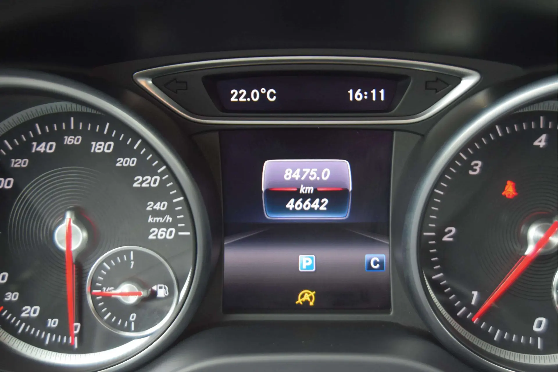 Mercedes-Benz CLA 180 d Shooting Brake AMG Line 11