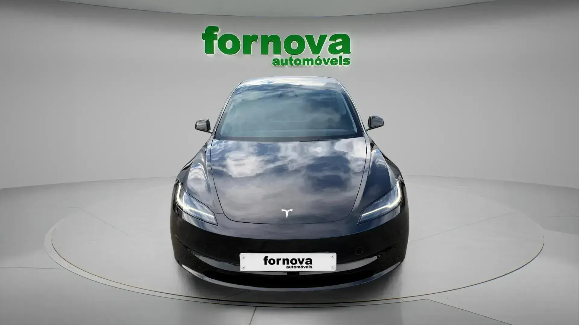 Tesla Model 3 Tração Traseira Premium 2