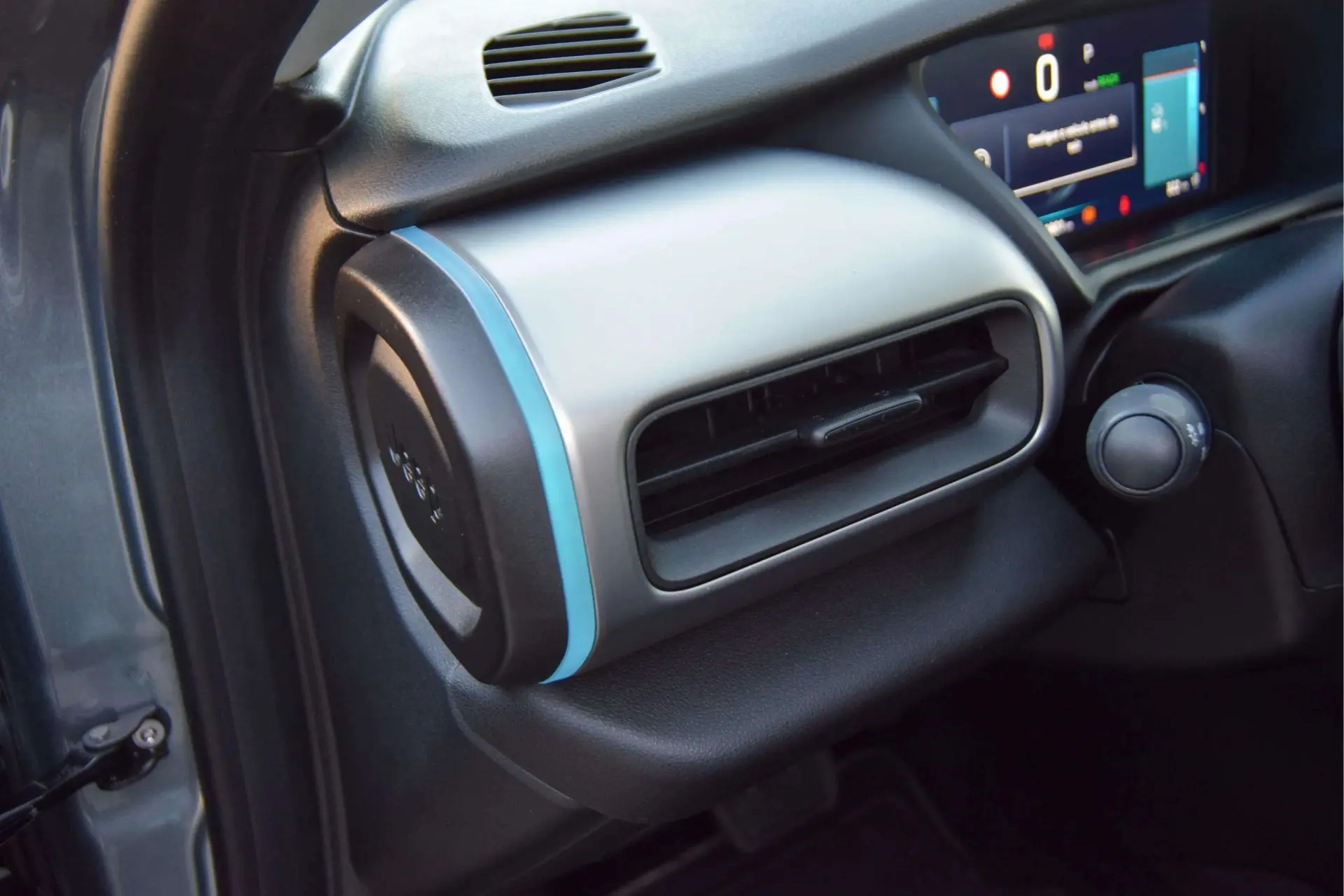 Jeep Avenger 54 kWh Summit 31
