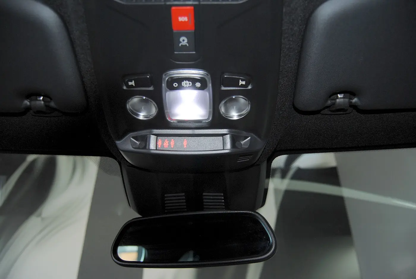 Opel Corsa 1.2 HYBRID GS eDCT 32