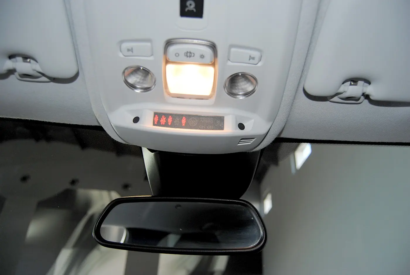 Peugeot 208 1.2 PureTech Allure Pack 34