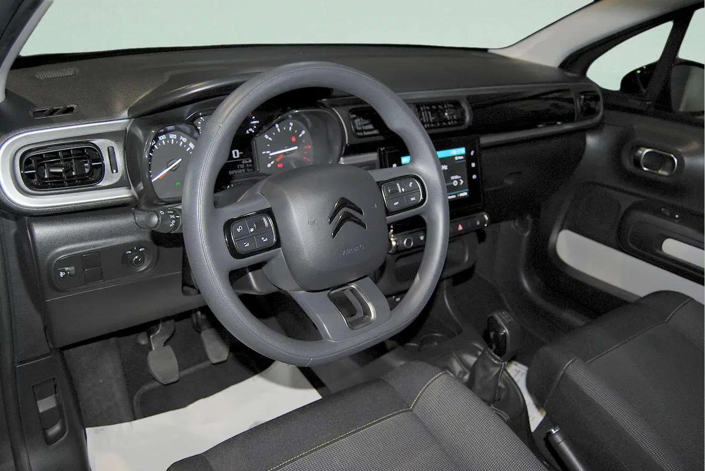Citroen C3 1.2 PureTech Max 28