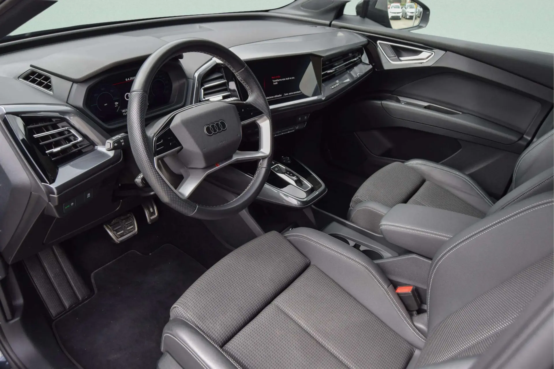Audi Q4 e-tron 45 82 kWh SE S-Line Plus 31