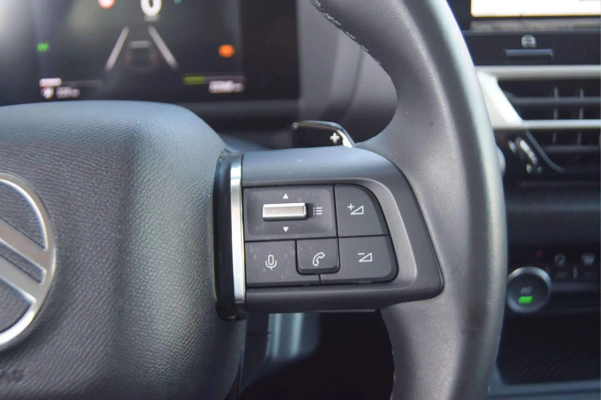 Citroen C4 1.2 Hybrid Plus e-DSC6 19