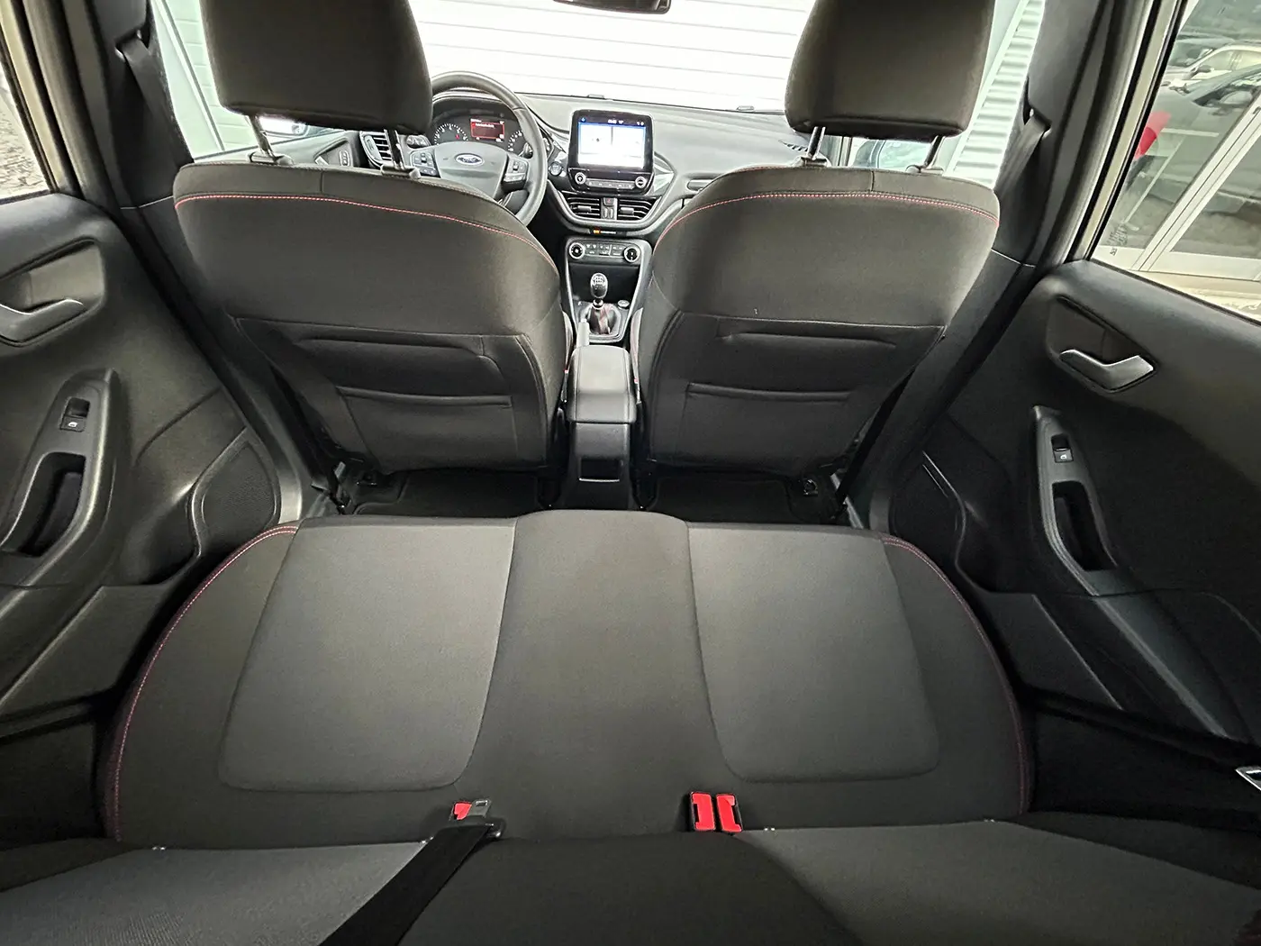 Ford Fiesta 1.0 EcoBoost ST-Line 26
