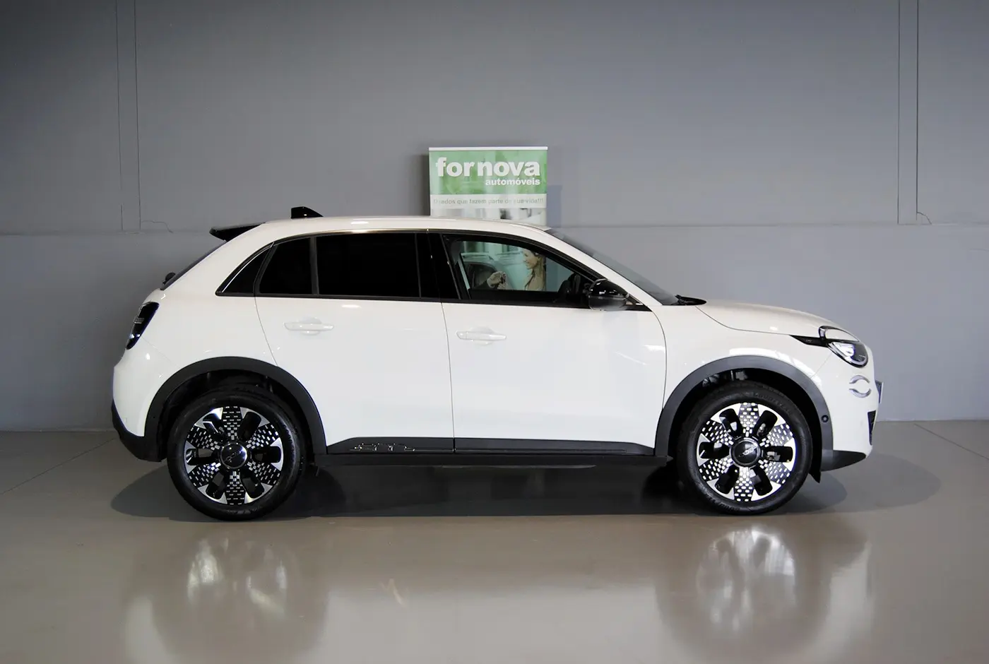 Fiat 600 1.2 Hybrid La Prima 5