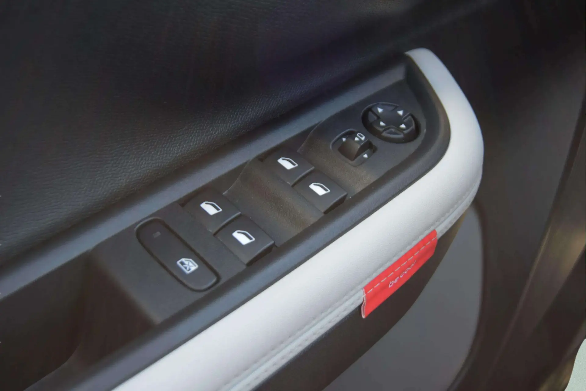 Citroen e-C3 44 kWh Autonomia Conforto Max 14