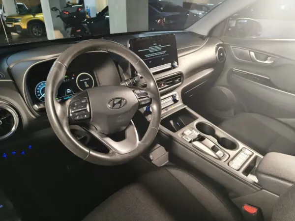 Hyundai Kauai 64 kWh Vanguard 28