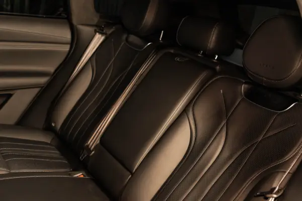 Xpeng G9 93.1 kWh Long Range+Premium Seat & Audio Pack 34