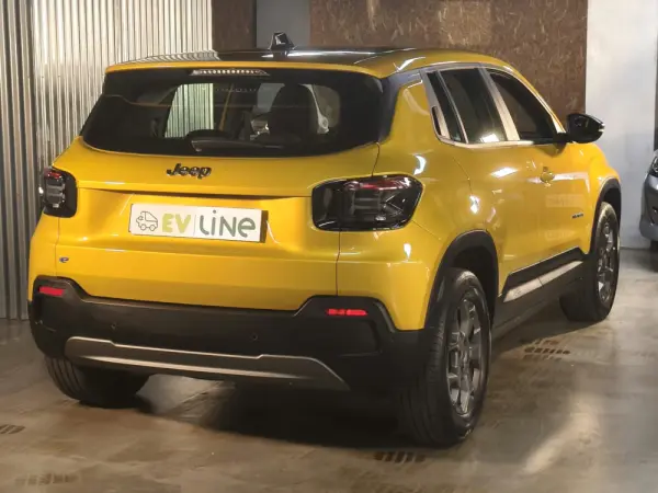 Jeep Avenger 54 kWh Longitude 13
