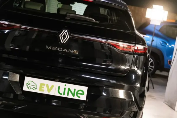 Renault Mégane E-Tech EV60 220hp optimum charge Equilibre 23