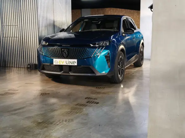 Peugeot E-3008 73 kWh Allure 5
