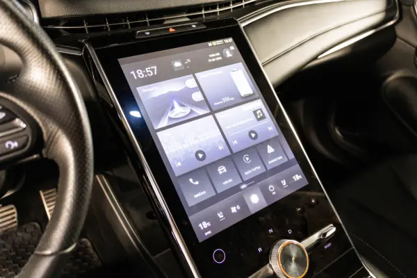 MG Marvel R 70 kWh Luxury 25